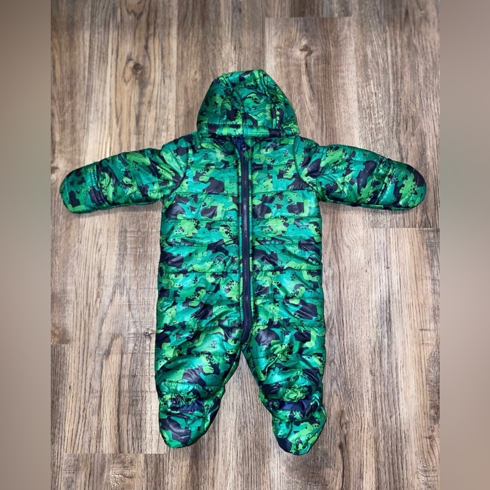 NEW W/Tags Baby Boy Dinosaur Snowsuit